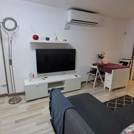 B O D Collblanc Apartamento *