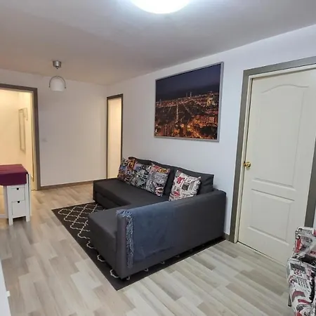 Apartment B O D Collblanc L'Hospitalet de Llobregat