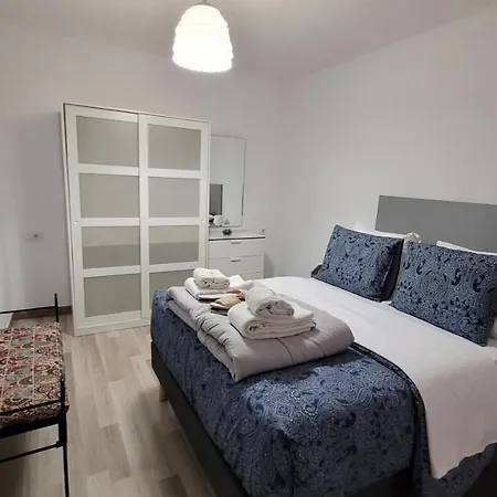 B O D Collblanc Apartment *